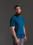 спортивная футболка